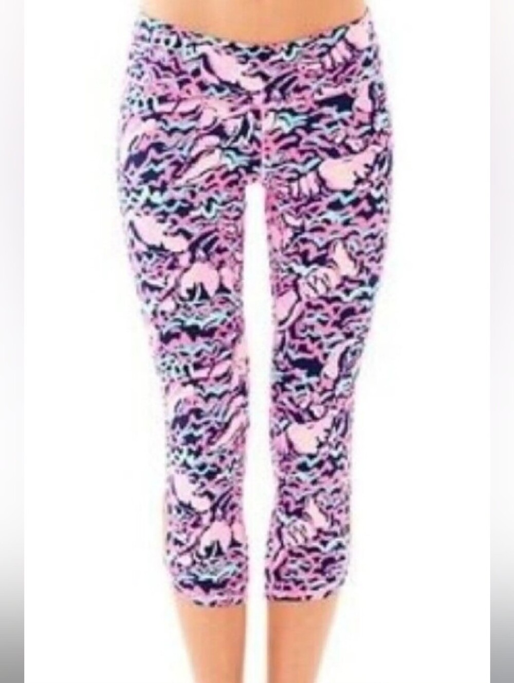 Lilly Pulitzer Luxletic Pink Navy Patterned Capri Leggings C4